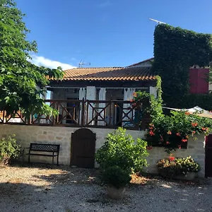 Luciole Villa Tarascon